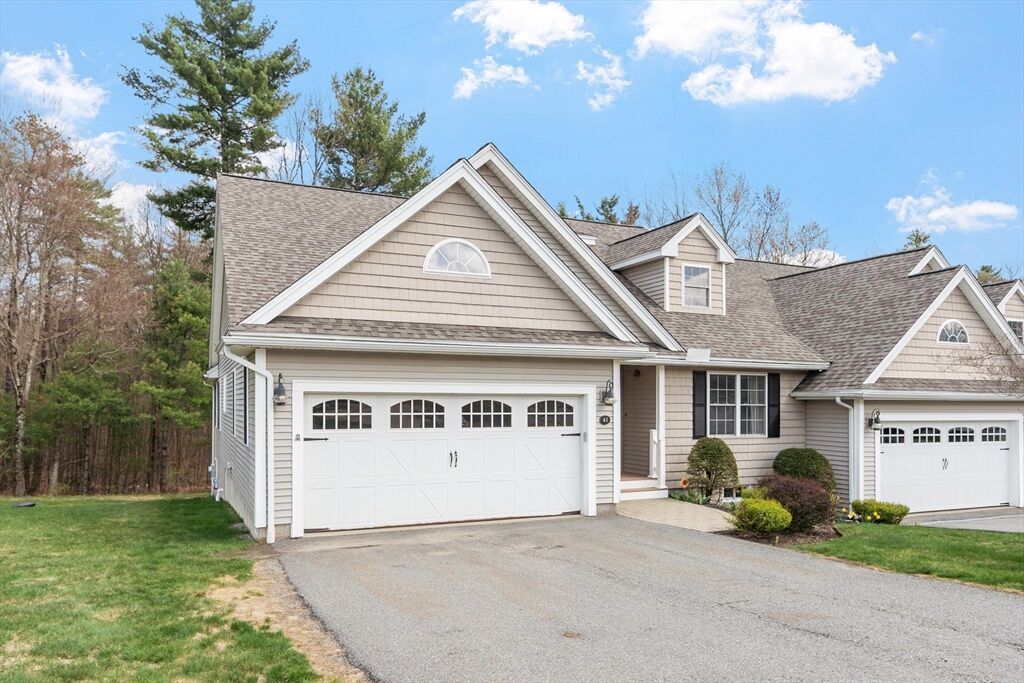 Property Photo:  41 Riley Rd 41  MA 01462 