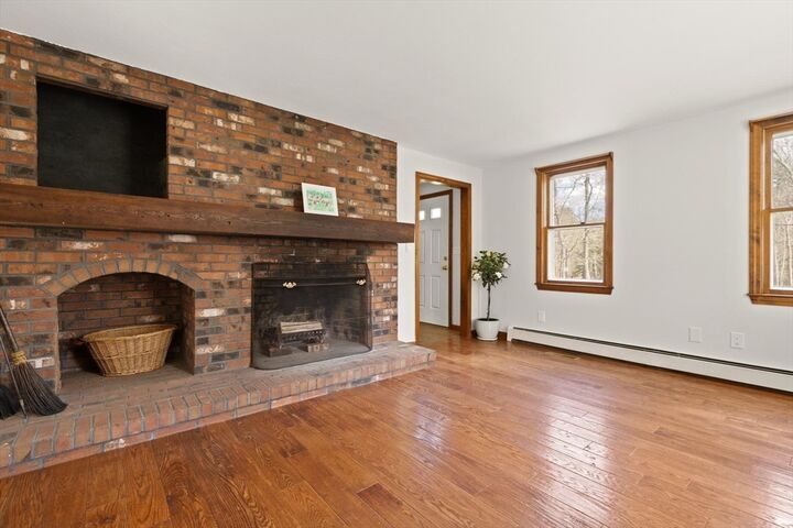 Property Photo:  165 Howard St  MA 02375 