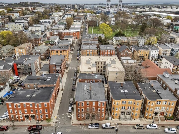 Property Photo:  139 Hawthorne St  MA 02150 