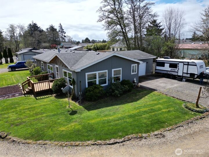 Property Photo:  305  Godsey Lane  WA 98631 