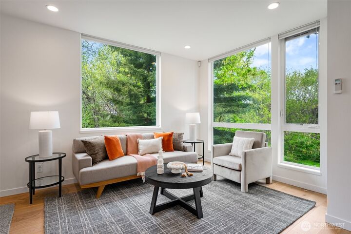 Property Photo:  2619 SW Adams Street  WA 98126 