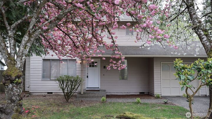 Property Photo:  3205  Westminster Drive SE  WA 98366 