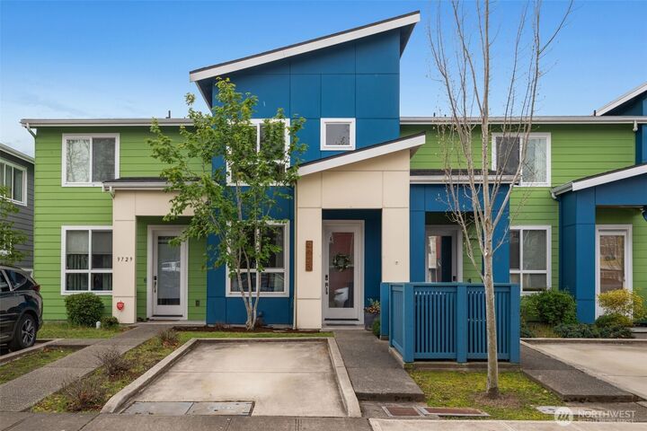 Property Photo:  9725  10th Place SW  WA 98106 