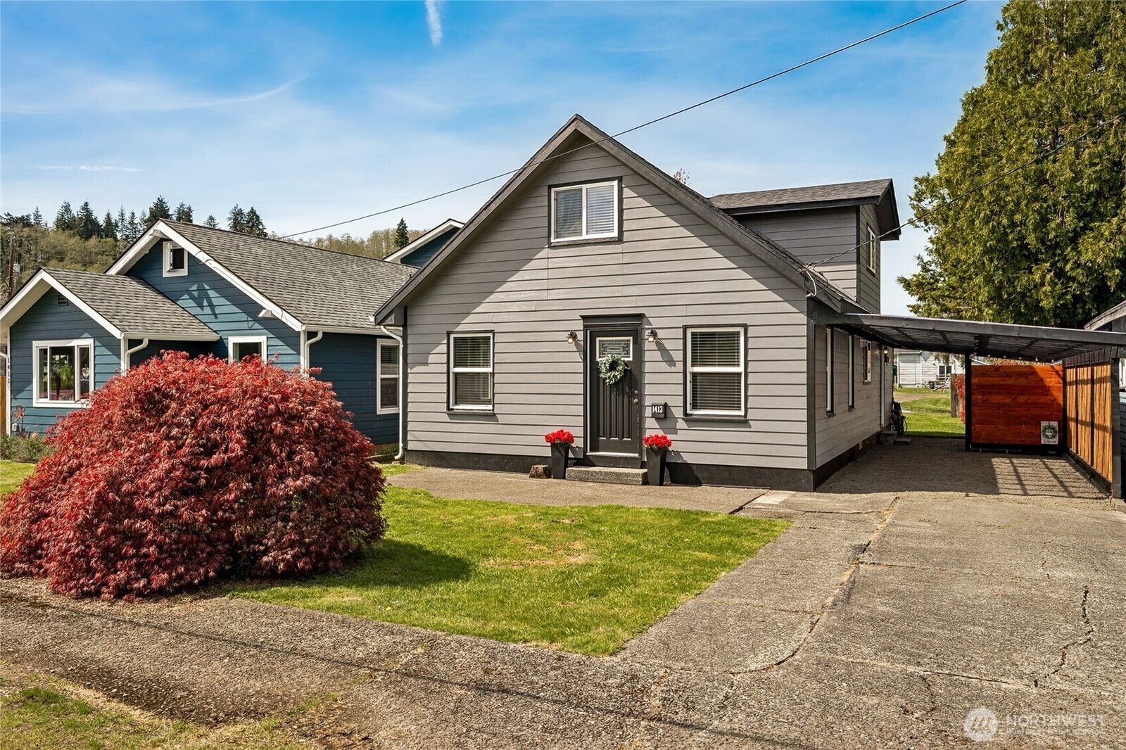 Property Photo:  1413  Lincoln Street  WA 98550 