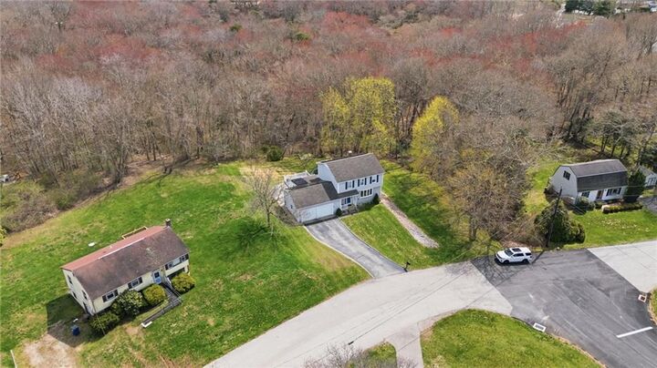 Property Photo:  25 Robin Way  RI 02891 