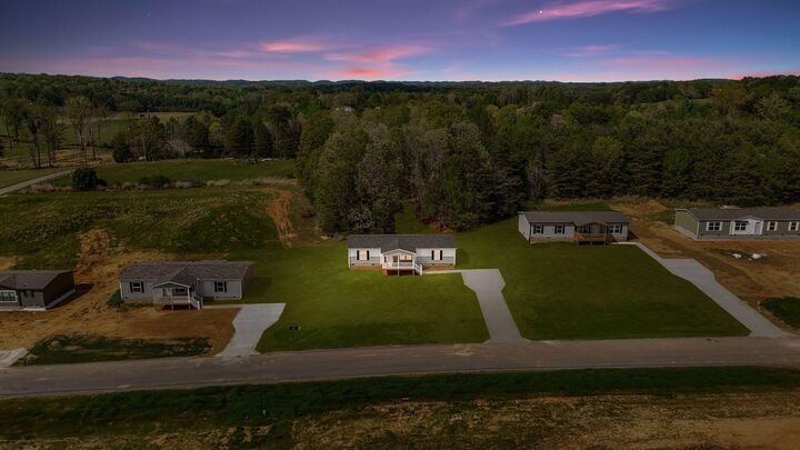 Property Photo:  249 County Road 784A  TN 37331 