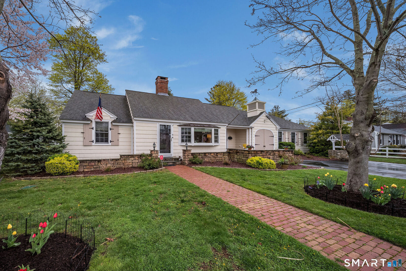 Property Photo:  6 Cedar Island Avenue  CT 06413 