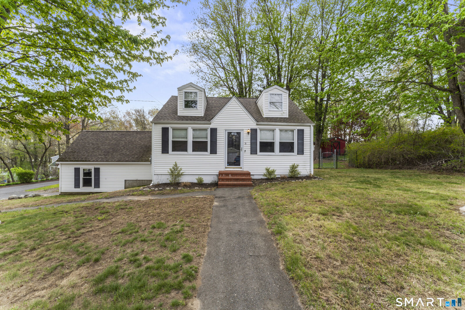 Property Photo:  6 Prospect Drive  CT 06470 