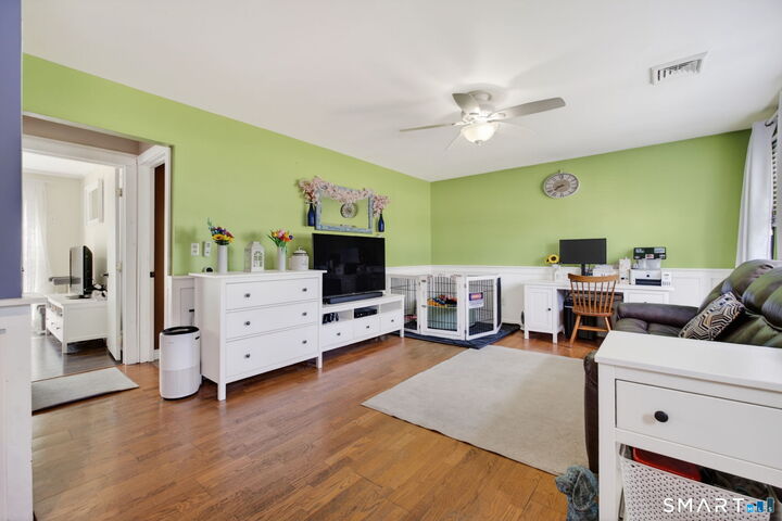 Property Photo:  11 Carol Court  CT 06340 
