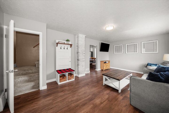 Property Photo:  1408 W Kiernan Ave  WA 99205 