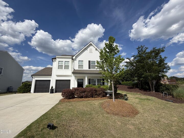 Property Photo:  10 Arlie Lane  NC 27546 