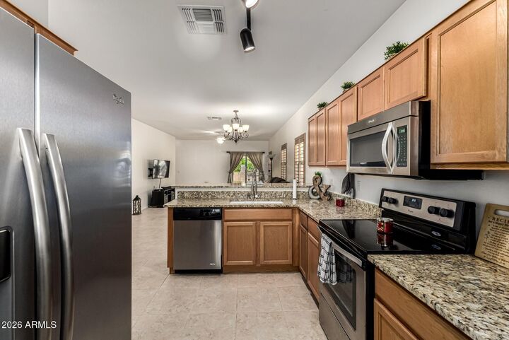 Property Photo:  900 W Broadway Avenue 62  AZ 85120 