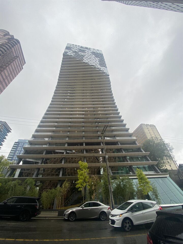 Property Photo:  1568 Alberni St. 706  BC V6G 0E3 
