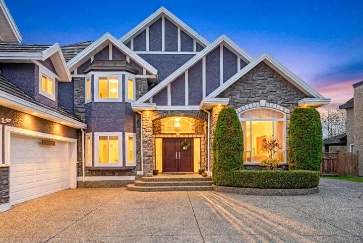 Property Photo: 17015 86A Avenue BC V3X 3J1