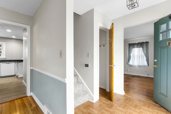 Property Photo:  33 Rugby Road  NY 13905 