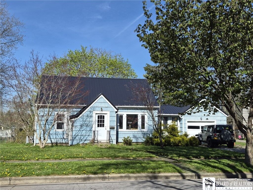 Property Photo:  220 Chautauqua Avenue  NY 14701 