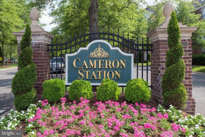 Property Photo:  409 Cameron Station Boulevard  VA 22304 
