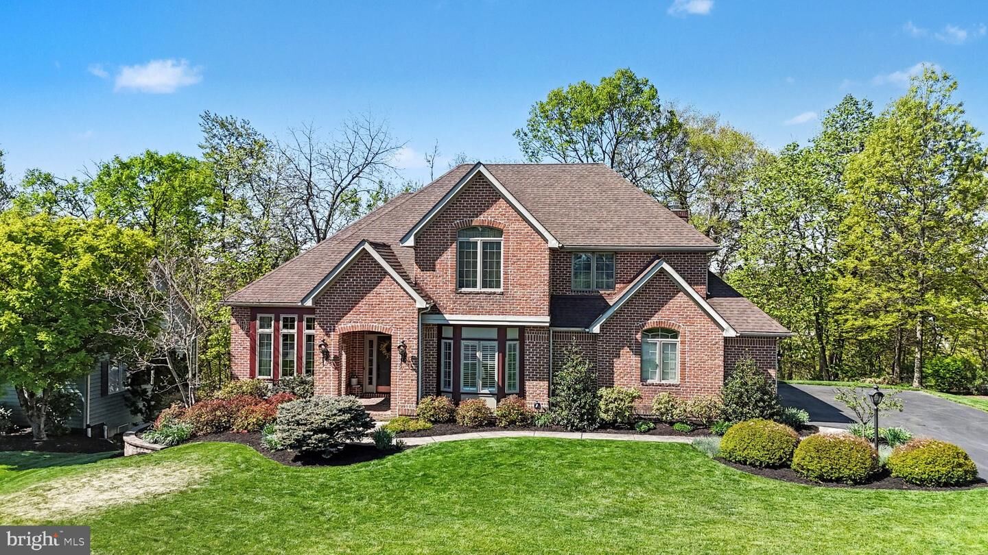 Property Photo:  39 Sunfire Avenue  PA 17011 