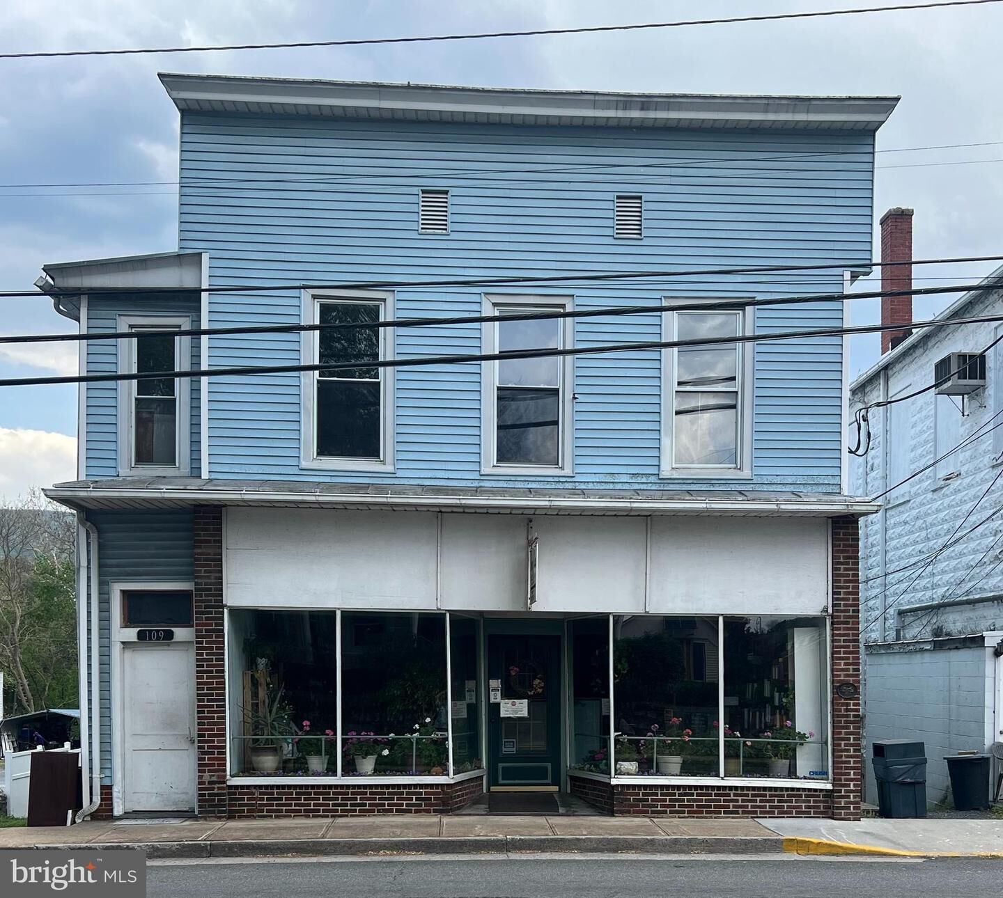 Property Photo:  109 N Main Street  VA 22824 
