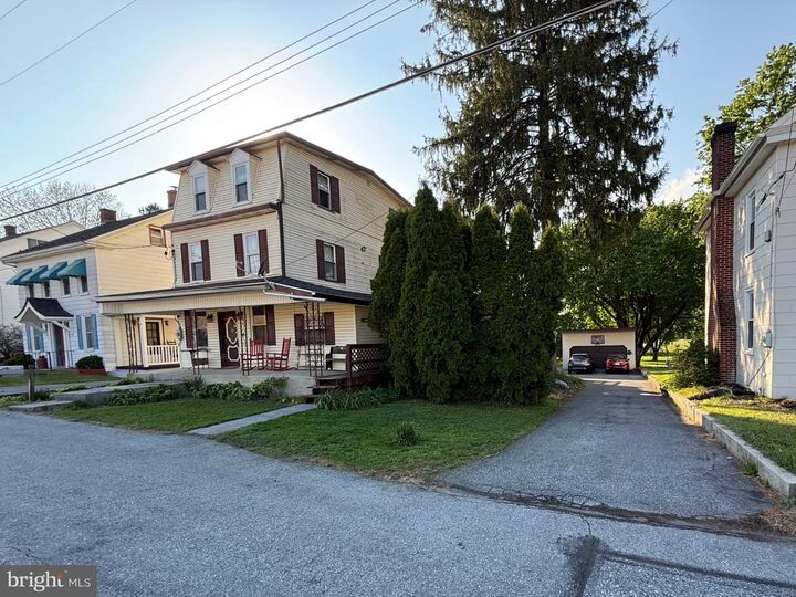 Property Photo:  111 Furnace Street  PA 17042 