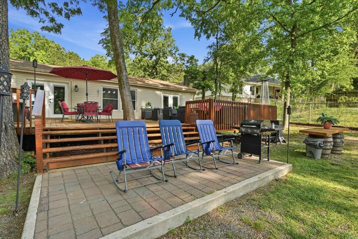 Property Photo: 107 Bayshore Cove AR 71901