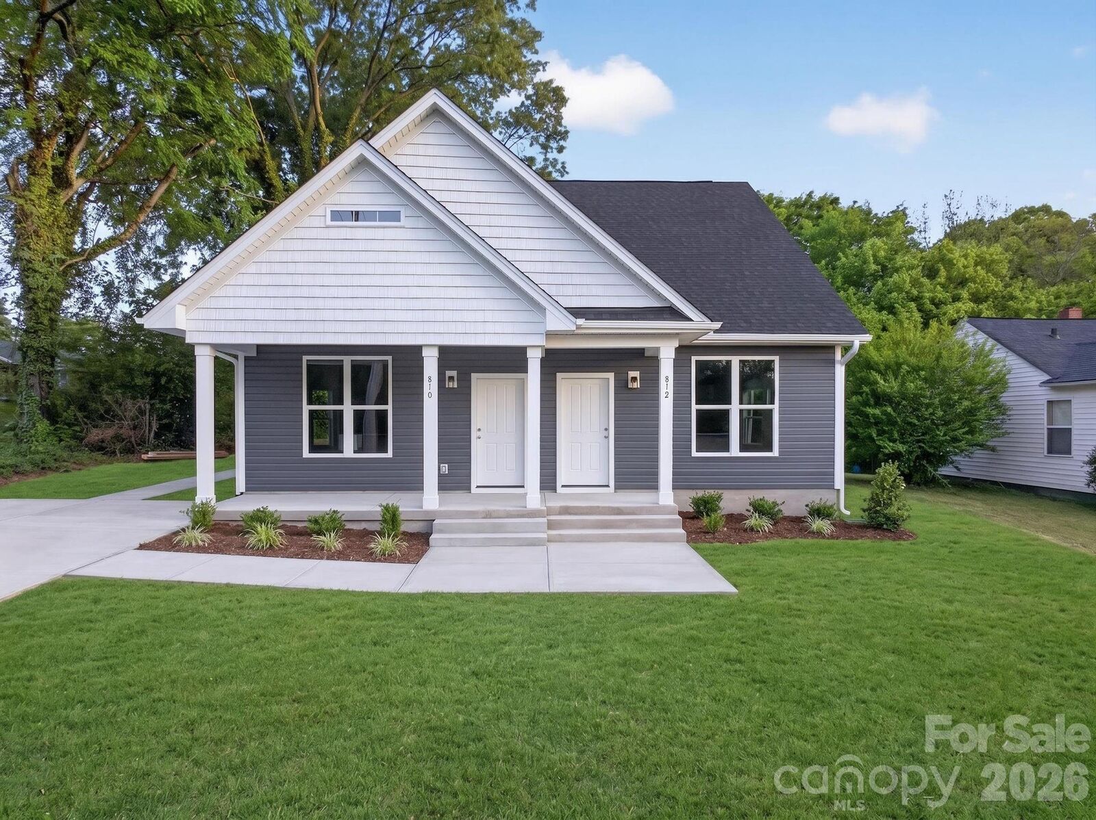Property Photo:  810 / 812 E Lincoln Street  NC 28092 