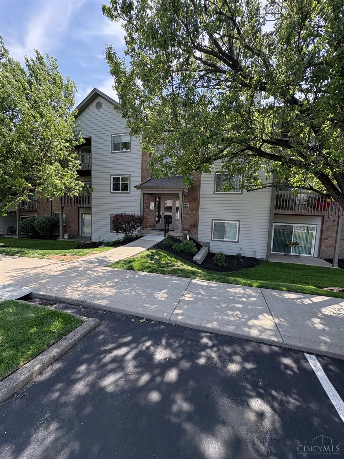 Property Photo:  8939 Eagleview  OH 45069 