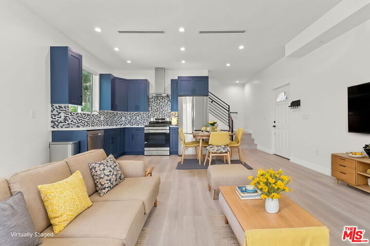 Property Photo:  117 119 S Myers St  CA 91506 