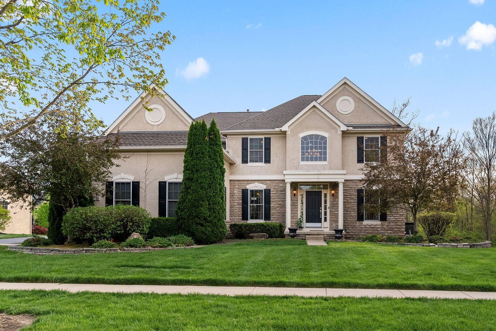 Property Photo:  6530 Brodie Boulevard  OH 43017 