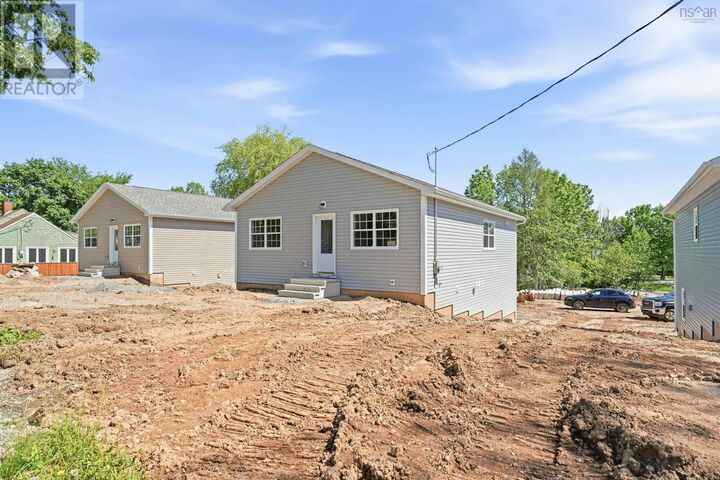 Property Photo: 30 Willow Street 2 NS B0P 1P0