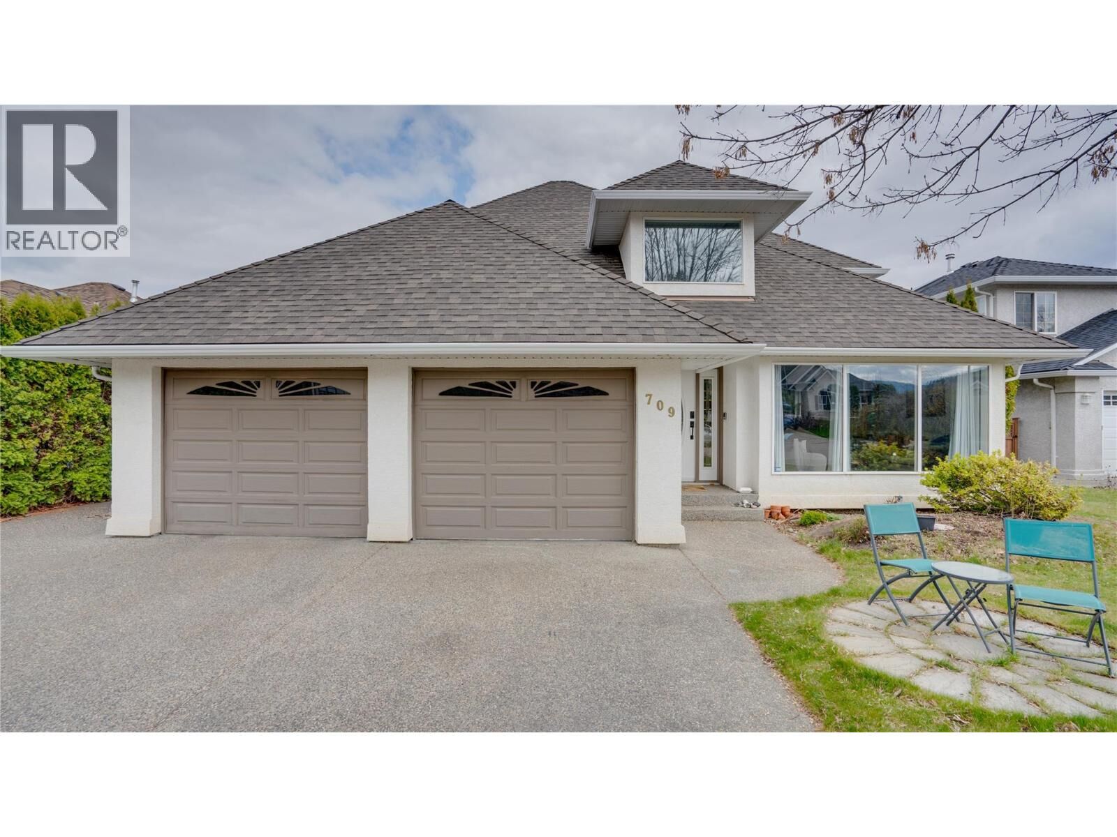 Property Photo:  709 Cavalier Court  BC V1T 9M6 
