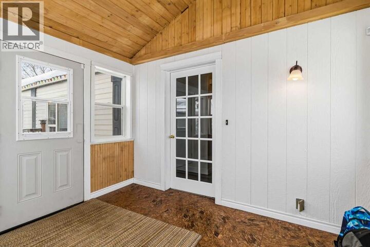 Property Photo:  101 Granite Street  AB T9H 4Y2 