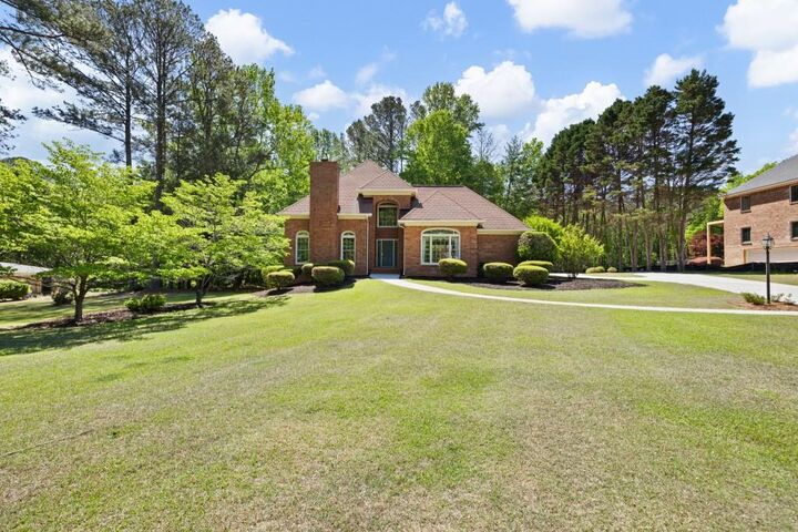 Property Photo:  280 Camelot Drive  GA 30214 