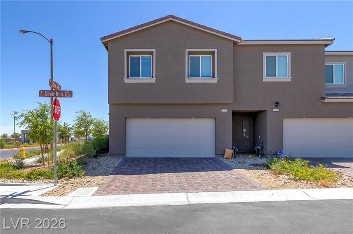 Property Photo: 9601 Oliver Hills Avenue NV 89143