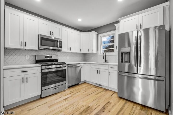 Property Photo:  2106 Whittier St  NJ 07065 