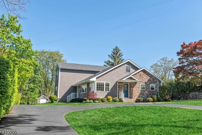 Property Photo:  11 Cedar St  NJ 07920 