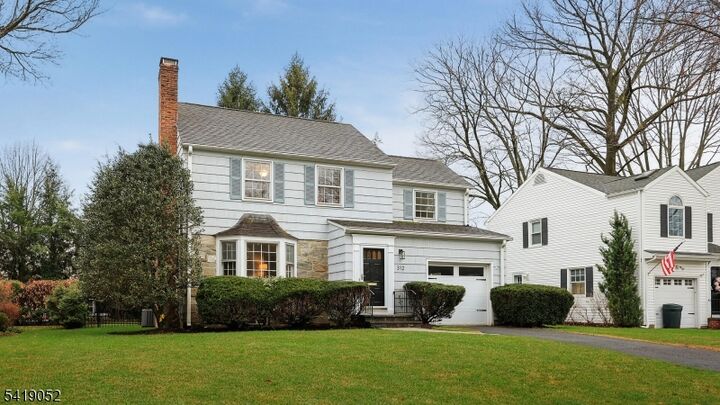 Property Photo:  312 Wells St  NJ 07090 