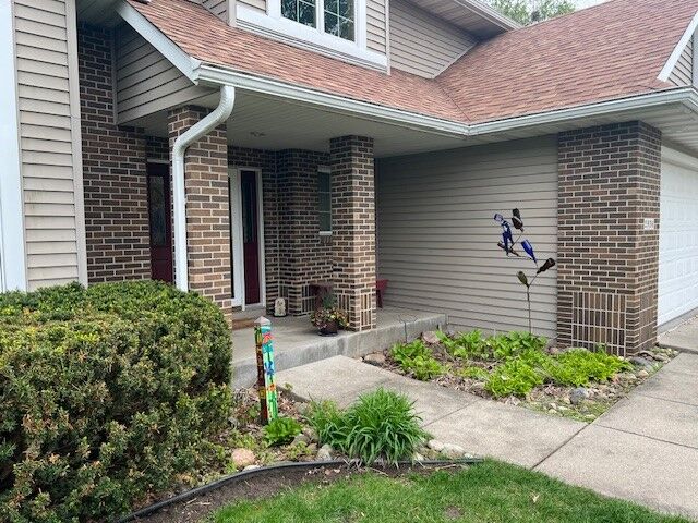 Property Photo: 2936 Cypress Circle IA 50014