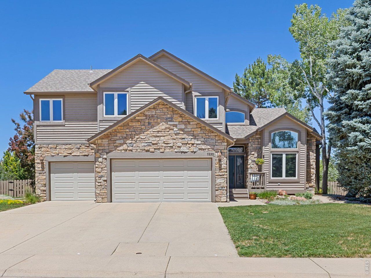 Property Photo: 1230 Kennedy Ave CO 80027