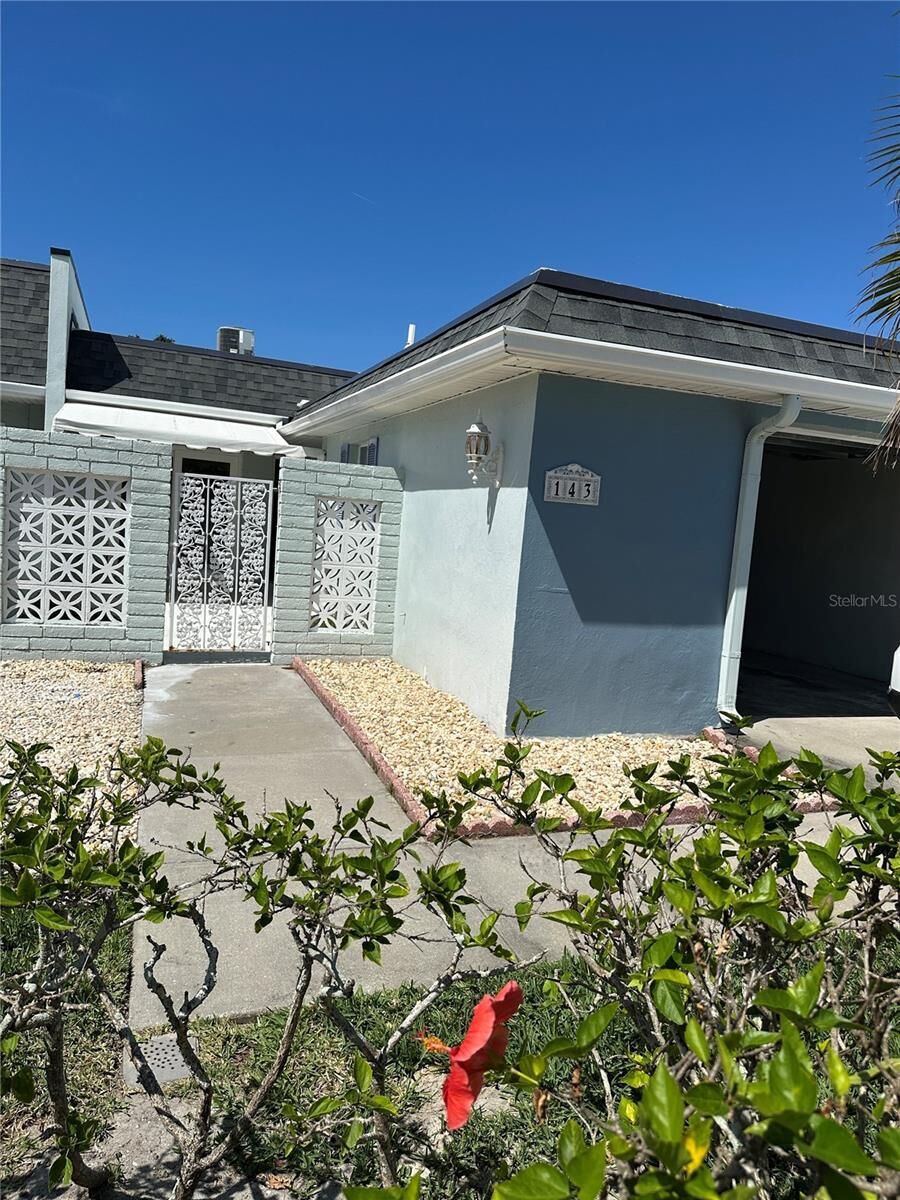 Property Photo: 143 N Boca Ciega Point FL 33708