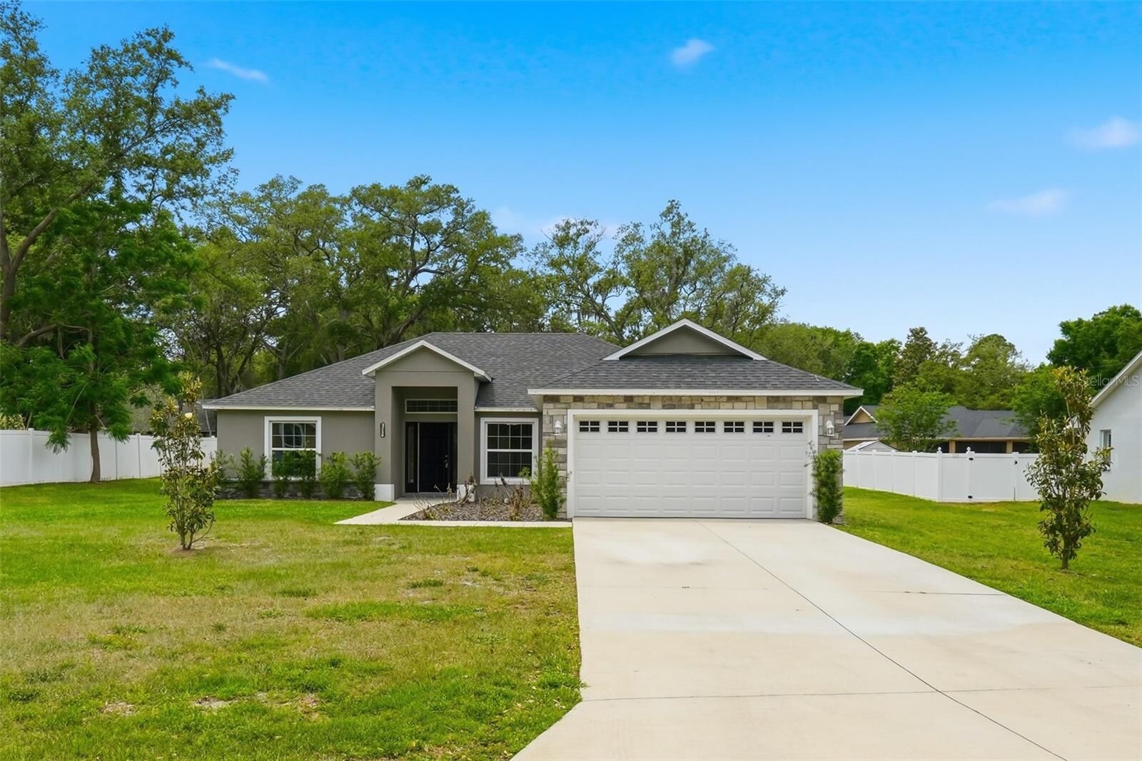 Property Photo:  18175 Church Street  FL 34736 
