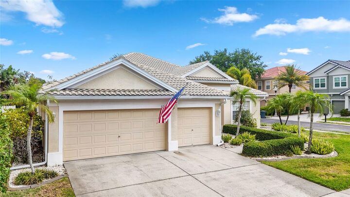 Property Photo:  2220 Elizabeth Way  FL 34698 