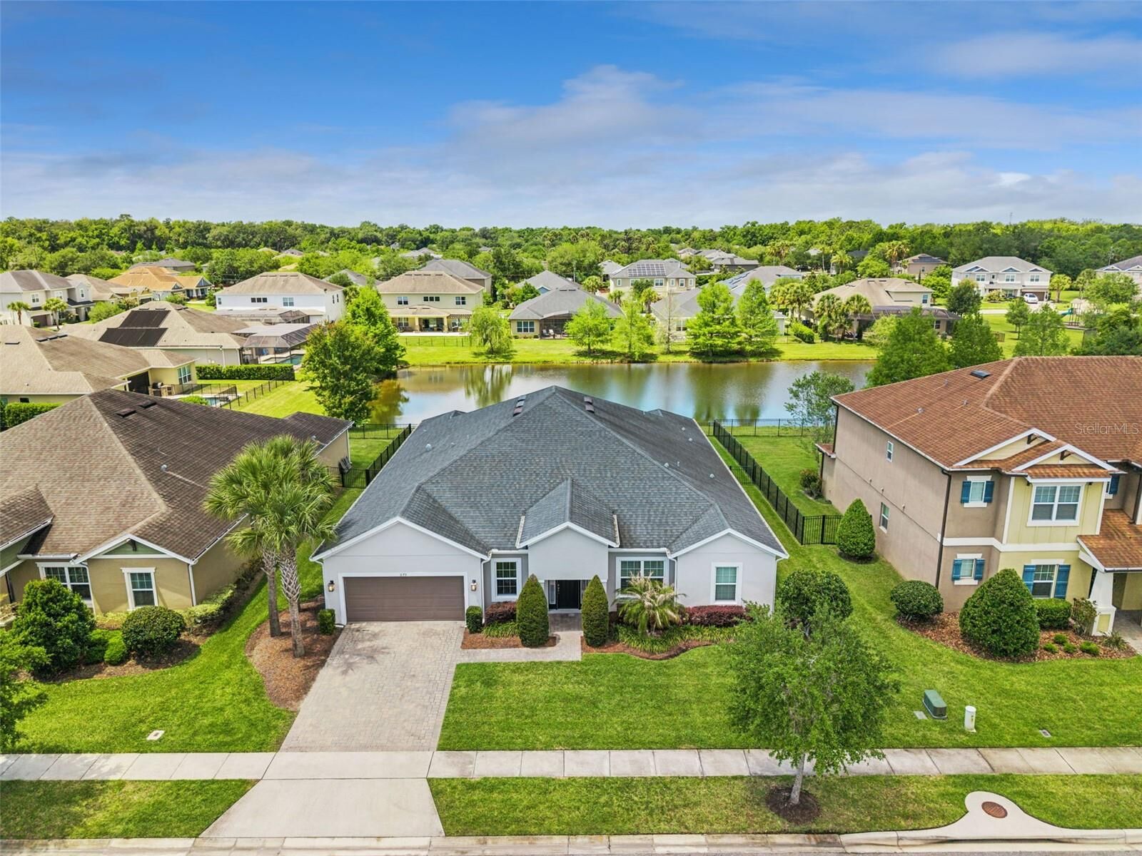 Property Photo:  1173 Fieldstone Circle  FL 32765 