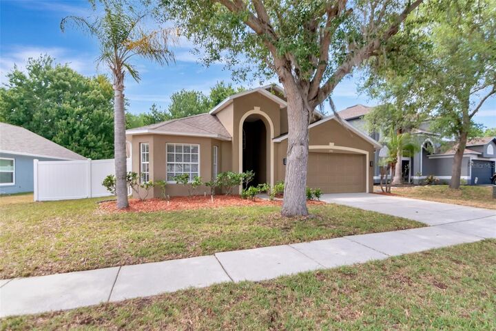 Property Photo:  3201 Dunstable Drive  FL 34638 