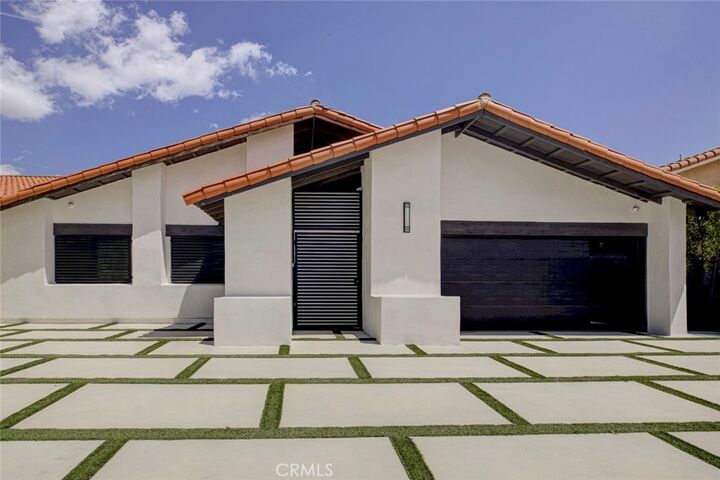 Property Photo:  9450 Tampa  CA 91324 