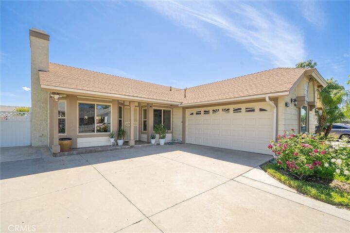 Property Photo:  135 Bold Venture  CA 92571 