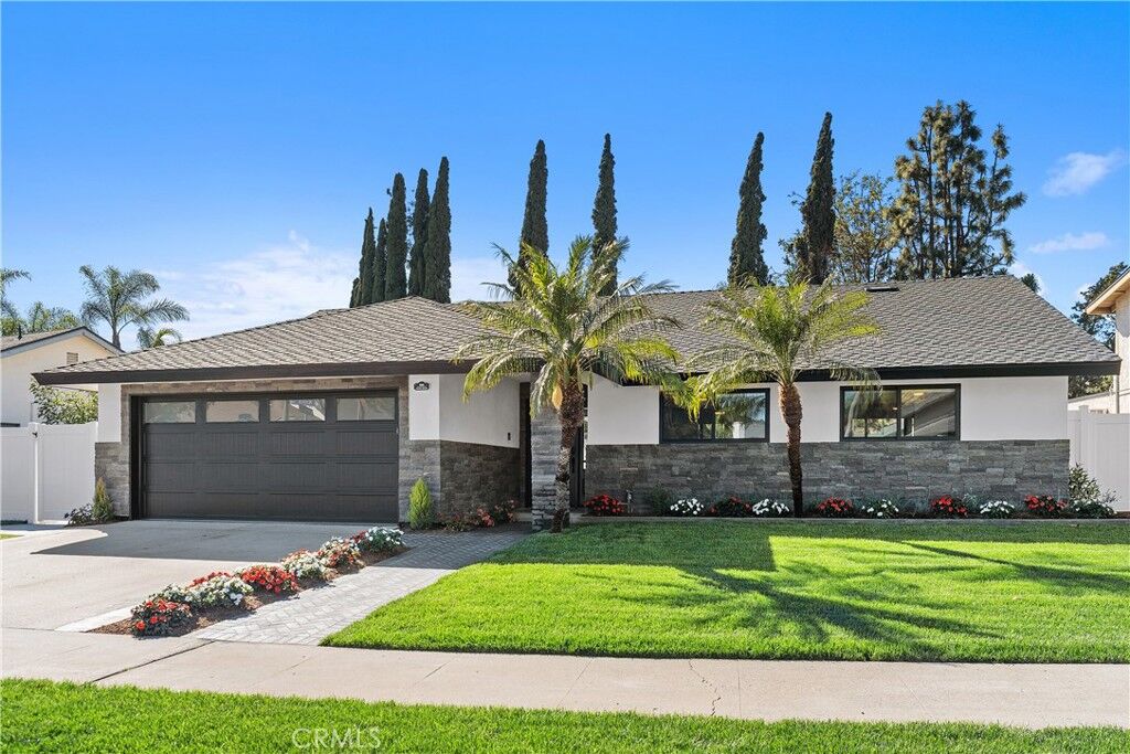 Property Photo:  560 N Noble Street  CA 92869 