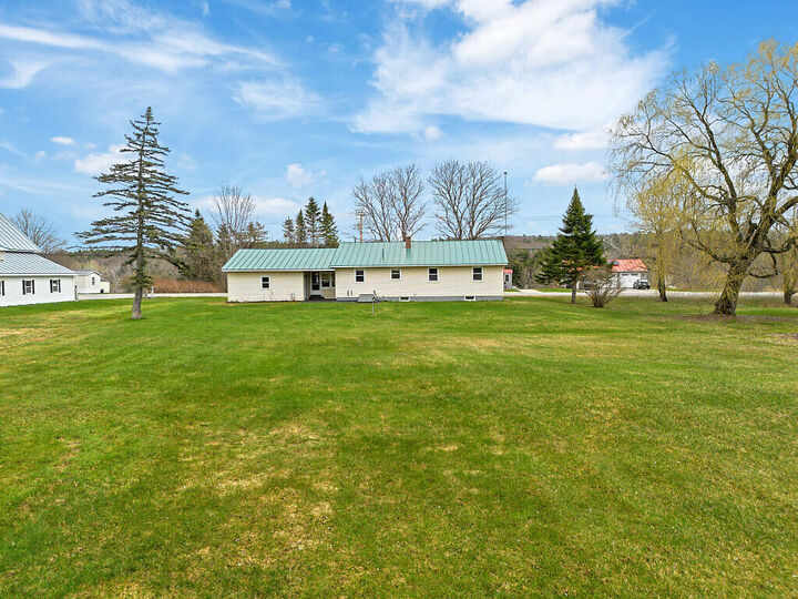 Property Photo:  176 Fairfield Street  ME 04963 