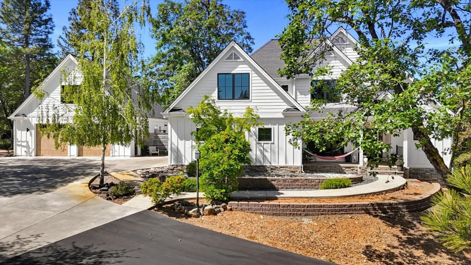 Property Photo:  12184 Logans Run Court  CA 95945 