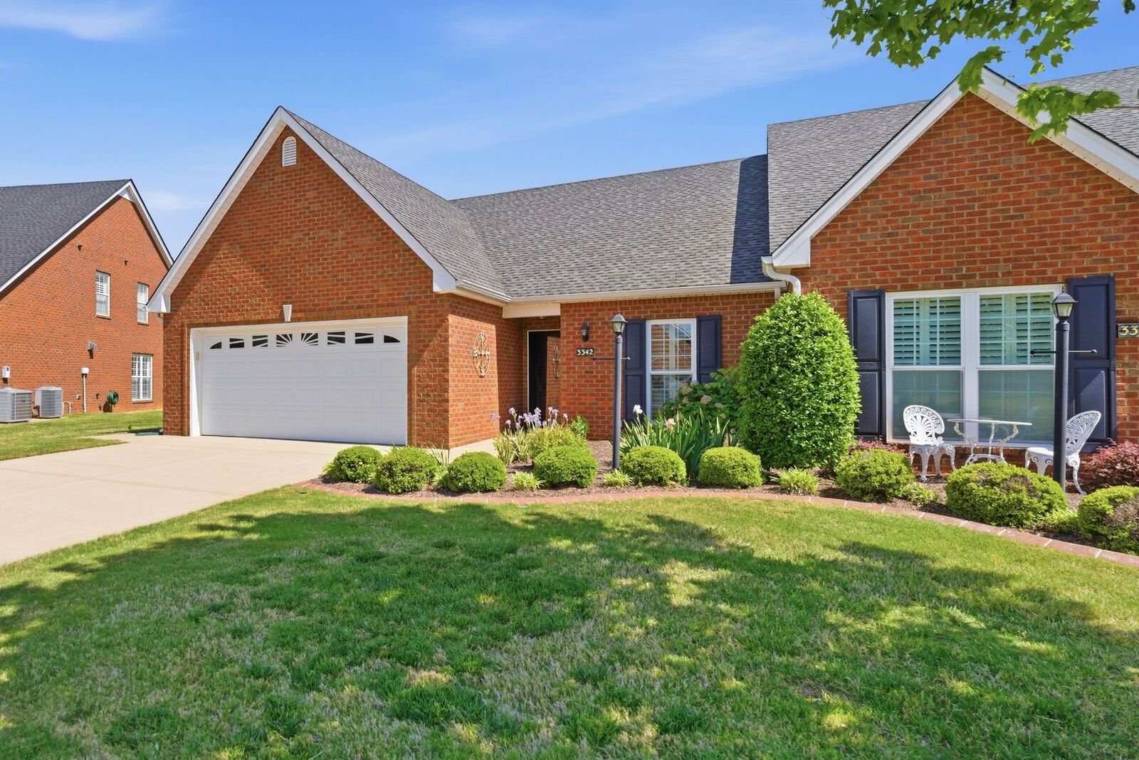 Property Photo: 3342 Berryside Dr TN 37128